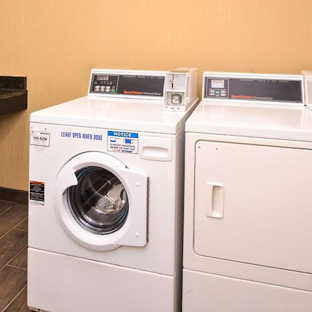 Comfort Inn & Suites Toledo Eksteriør billede