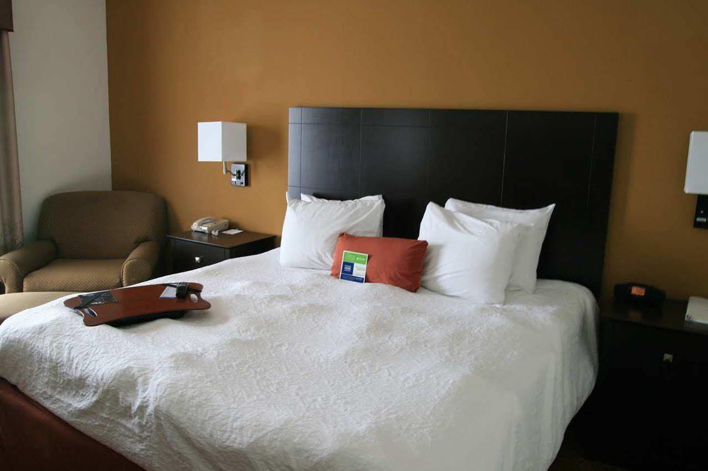 Comfort Inn & Suites Toledo Eksteriør billede